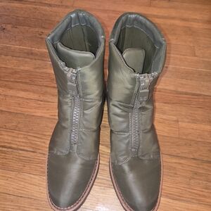 SAM EDELMAN Olive Green JALISSA Leather/Nylon Puffer Boots